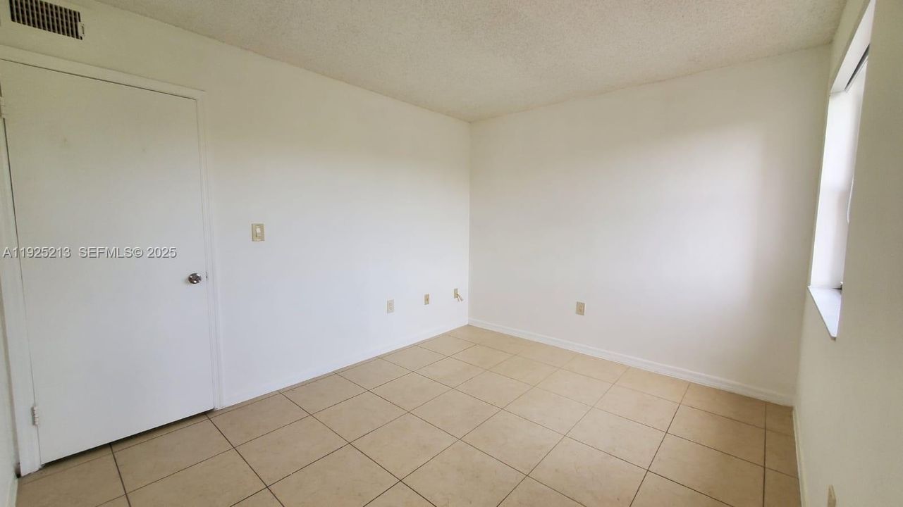 En Renta: $2,350 (2 camas, 2 baños, 859 Pies cuadrados)