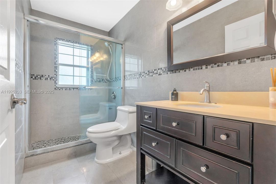 For Sale: $738,900 (4 beds, 2 baths, 2098 Square Feet)