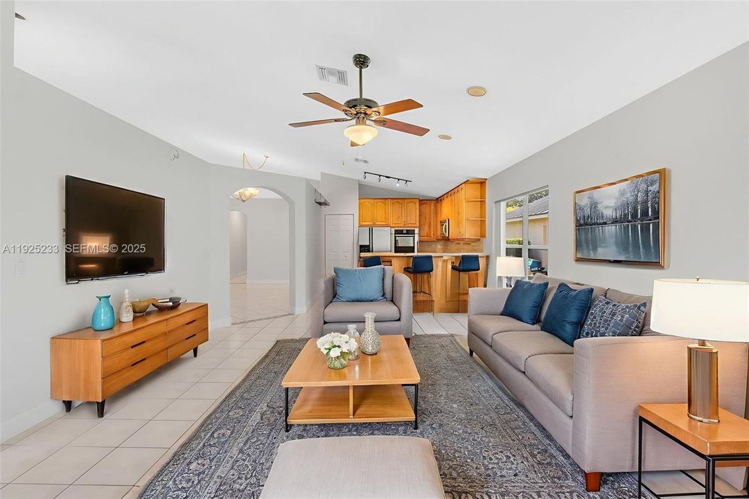 For Sale: $738,900 (4 beds, 2 baths, 2098 Square Feet)