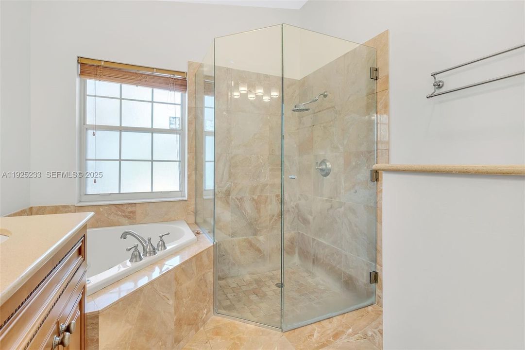 For Sale: $738,900 (4 beds, 2 baths, 2098 Square Feet)