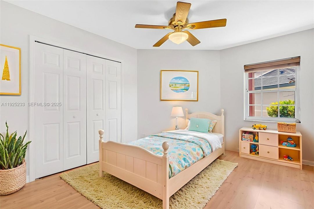 For Sale: $738,900 (4 beds, 2 baths, 2098 Square Feet)