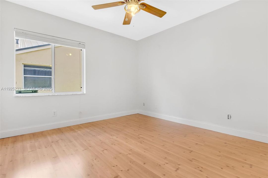 For Sale: $738,900 (4 beds, 2 baths, 2098 Square Feet)