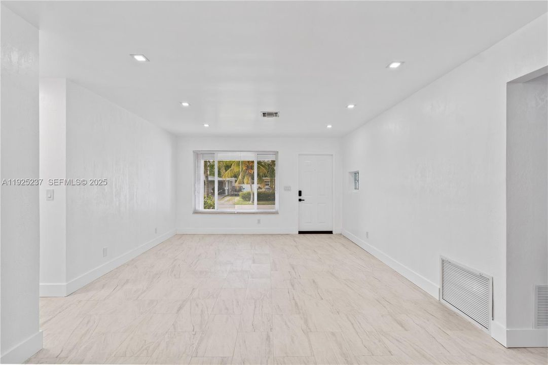 待售: $489,000 (3 贝兹, 2 浴室, 1299 平方英尺)