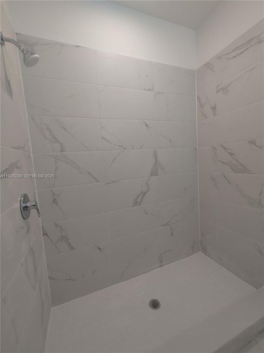 В аренду: $2,600 (3 спален, 2 ванн, 1718 Квадратных фут)