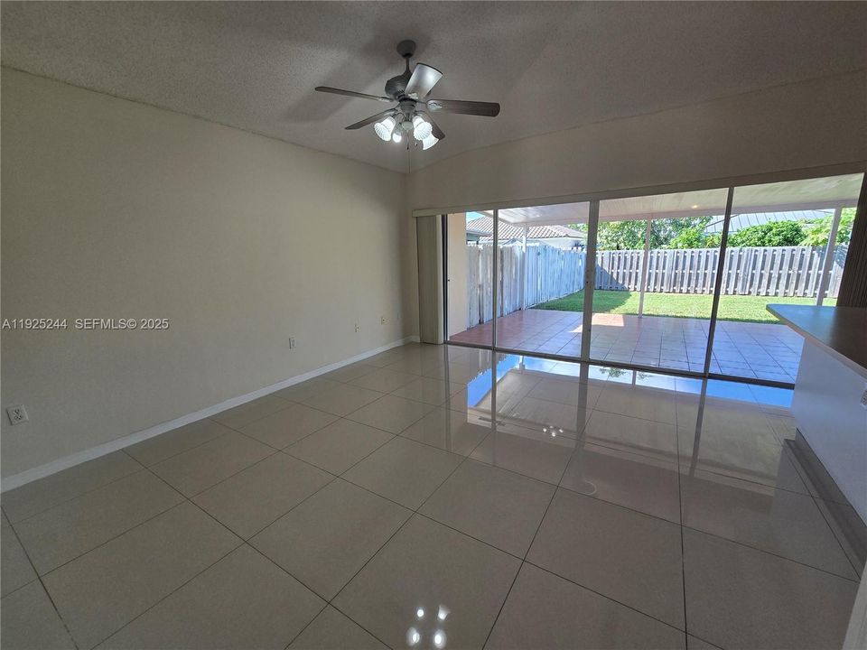 For Rent: $3,500 (3 beds, 2 baths, 1561 Square Feet)
