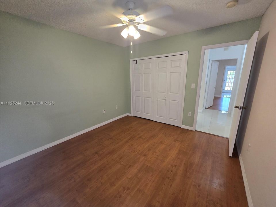 For Rent: $3,500 (3 beds, 2 baths, 1561 Square Feet)