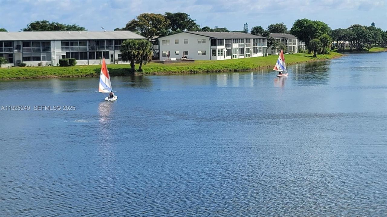 For Rent: $1,400 (1 beds, 1 baths, 570 Square Feet)