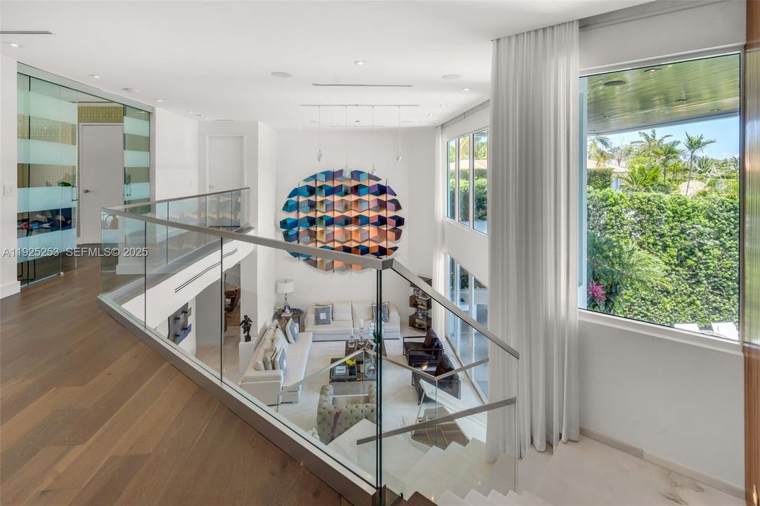 En Renta: $60,000 (6 camas, 6 baños, 6405 Pies cuadrados)