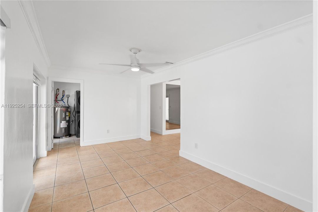 For Rent: $4,900 (4 beds, 2 baths, 1653 Square Feet)