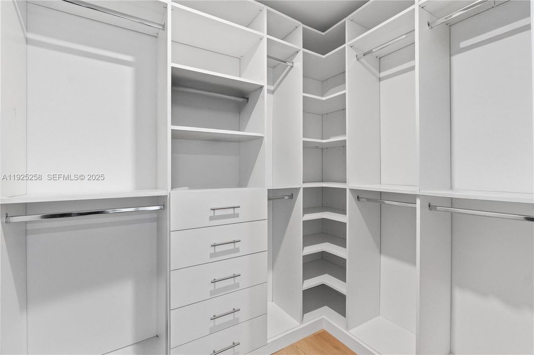 En Renta: $3,350 (3 camas, 2 baños, 1458 Pies cuadrados)