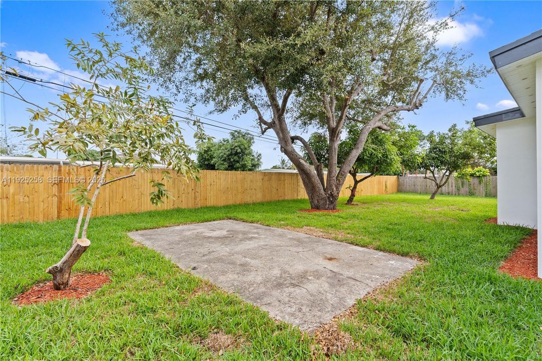 En Renta: $3,350 (3 camas, 2 baños, 1458 Pies cuadrados)