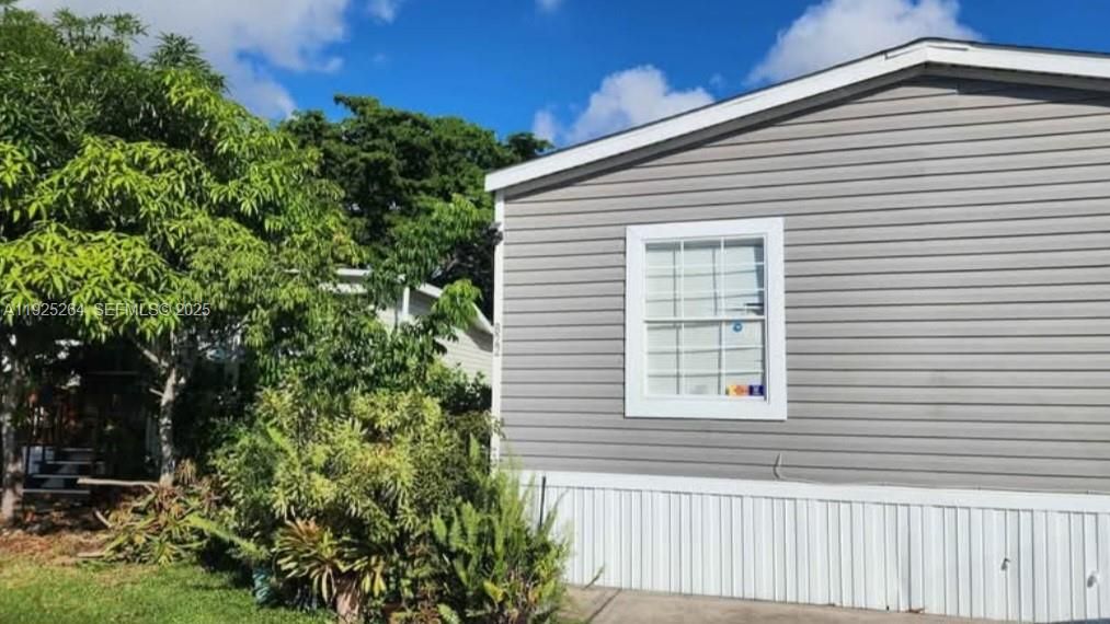 На продажу: $90,000 (3 спален, 2 ванн, 0 Квадратных фут)