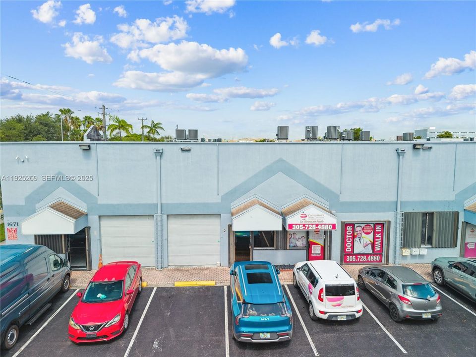 En Renta: $4,100 (0 camas, 0 baños, 0 Pies cuadrados)