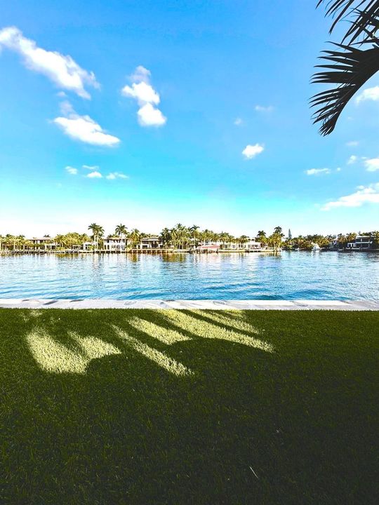 En Renta: $14,000 (4 camas, 3 baños, 3200 Pies cuadrados)