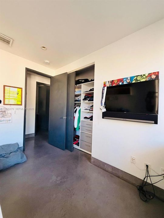 En Renta: $14,000 (4 camas, 3 baños, 3200 Pies cuadrados)