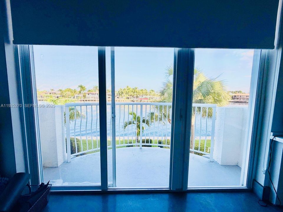 En Renta: $14,000 (4 camas, 3 baños, 3200 Pies cuadrados)