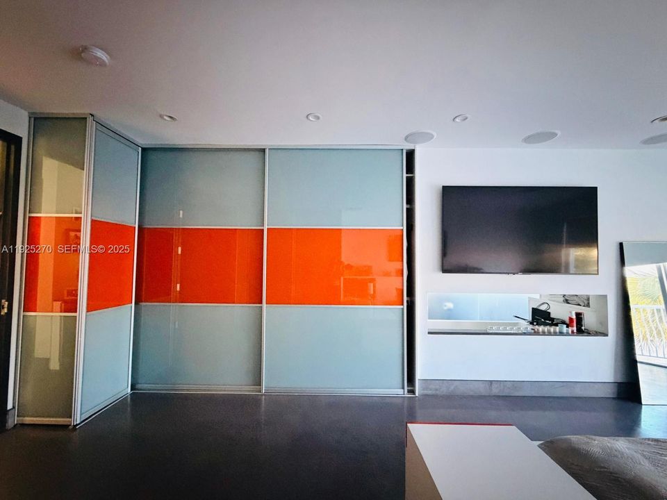 En Renta: $14,000 (4 camas, 3 baños, 3200 Pies cuadrados)