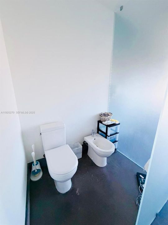 En Renta: $14,000 (4 camas, 3 baños, 3200 Pies cuadrados)