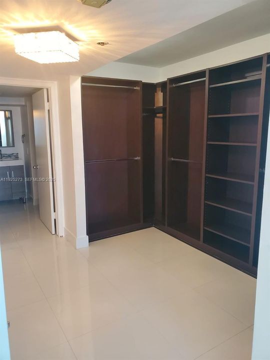 En Renta: $3,600 (1 camas, 1 baños, 1091 Pies cuadrados)