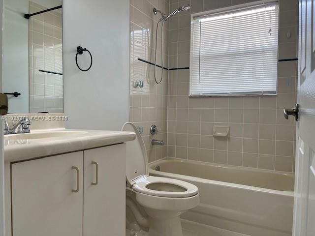 出租: $3,900 (3 贝兹, 2 浴室, 1648 平方英尺)