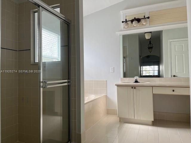 出租: $3,900 (3 贝兹, 2 浴室, 1648 平方英尺)