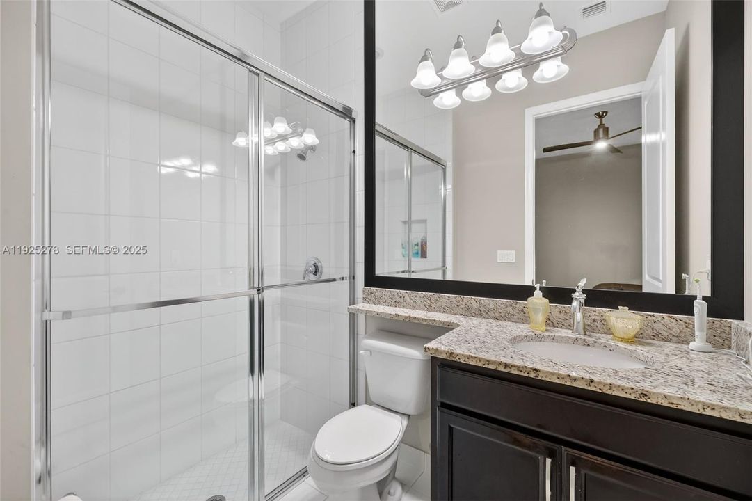 На продажу: $975,000 (3 спален, 3 ванн, 3108 Квадратных фут)