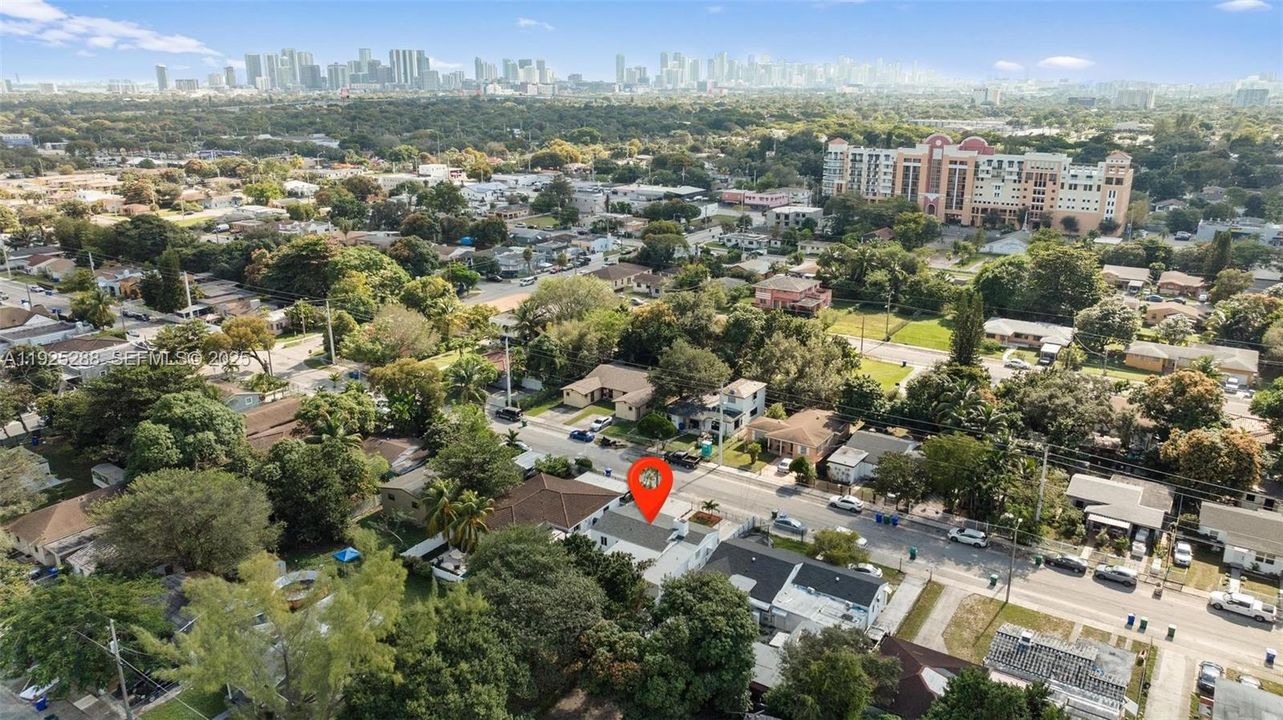 For Sale: $565,000 (4 beds, 3 baths, 1563 Square Feet)