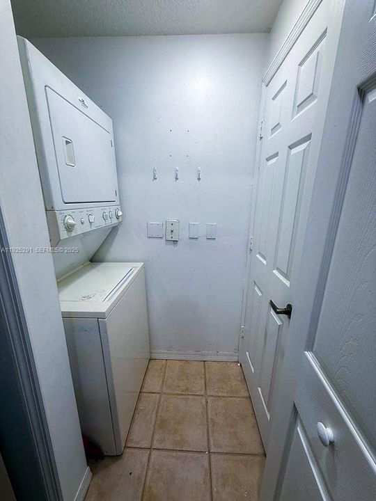 En Renta: $2,600 (2 camas, 2 baños, 1115 Pies cuadrados)