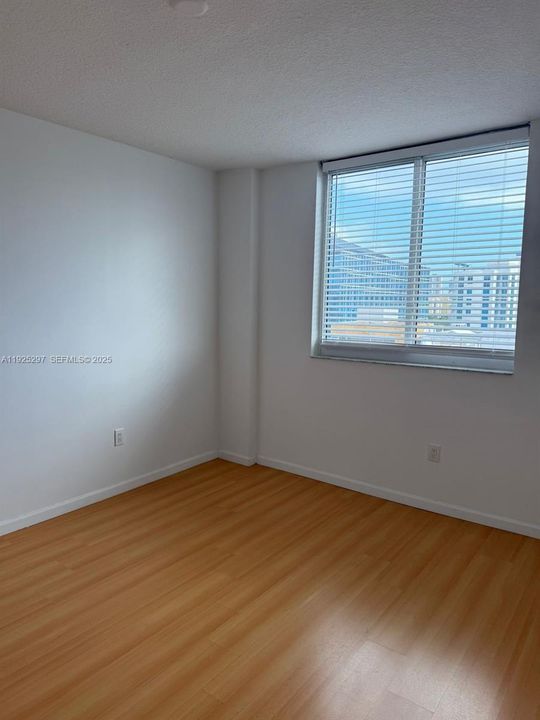 En Renta: $2,850 (2 camas, 2 baños, 1075 Pies cuadrados)