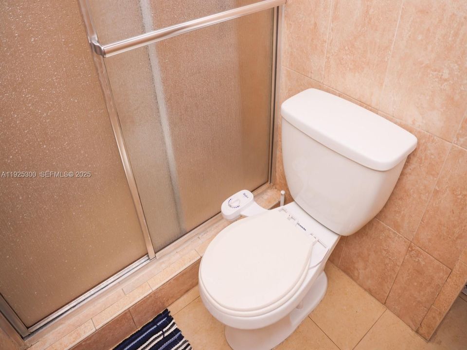 En Venta: $679,900 (3 camas, 2 baños, 1599 Pies cuadrados)