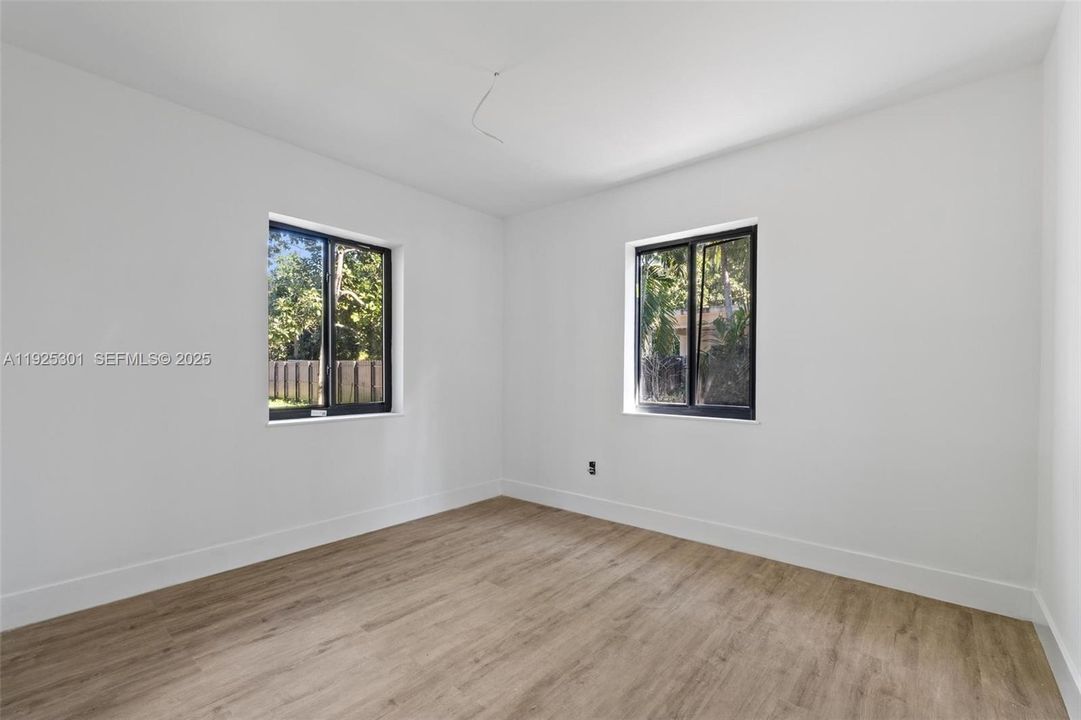 На продажу: $539,000 (4 спален, 3 ванн, 1021 Квадратных фут)