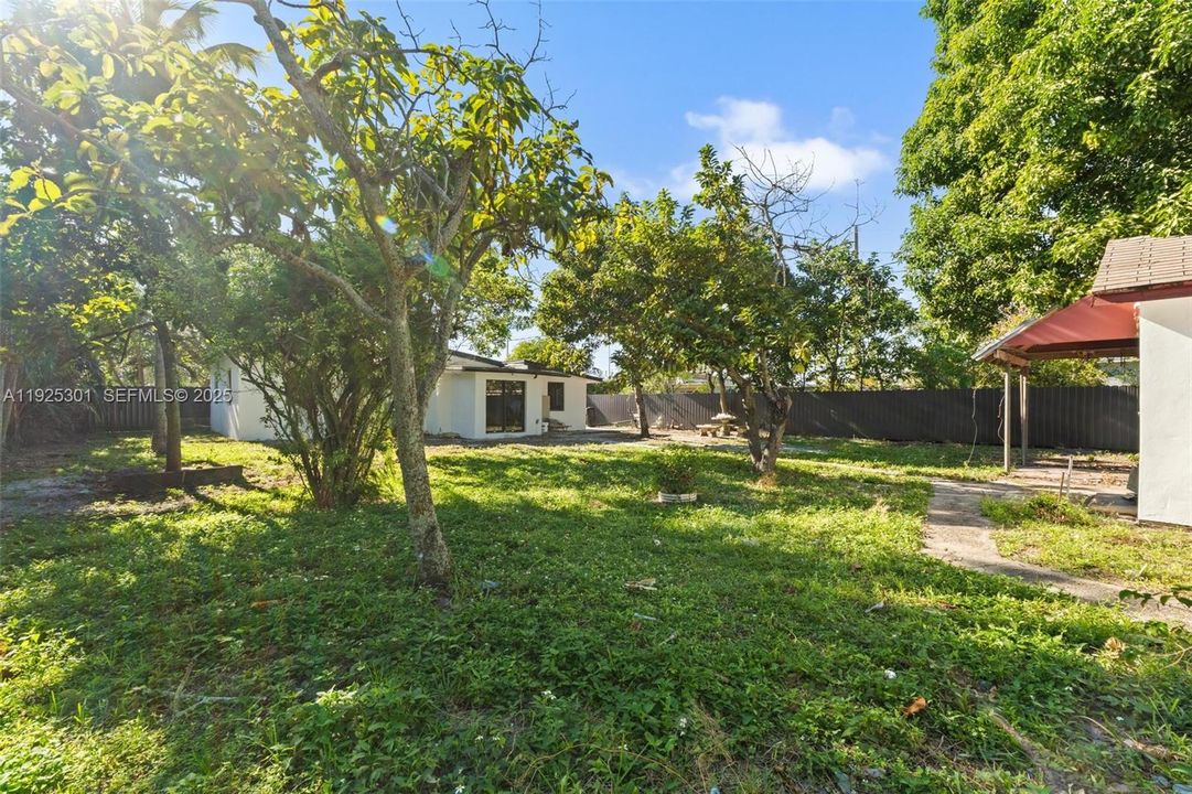 На продажу: $539,000 (4 спален, 3 ванн, 1021 Квадратных фут)