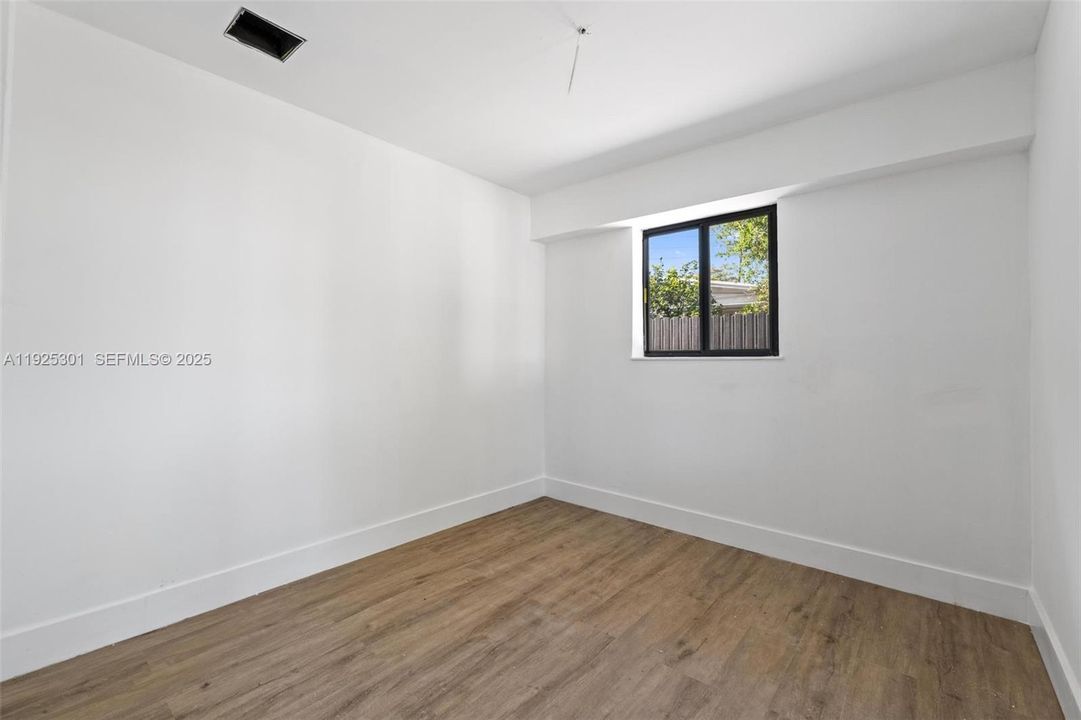 На продажу: $539,000 (4 спален, 3 ванн, 1021 Квадратных фут)