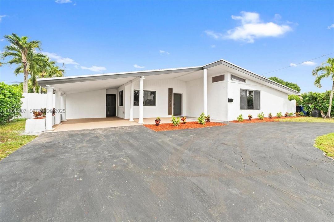 待售: $709,000 (4 贝兹, 3 浴室, 0 平方英尺)