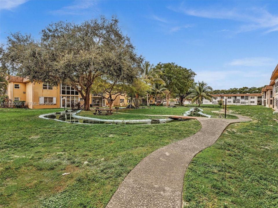 В аренду: $1,950 (1 спален, 1 ванн, 860 Квадратных фут)