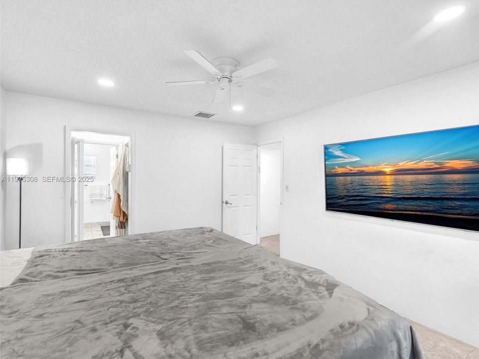 В аренду: $1,950 (1 спален, 1 ванн, 860 Квадратных фут)