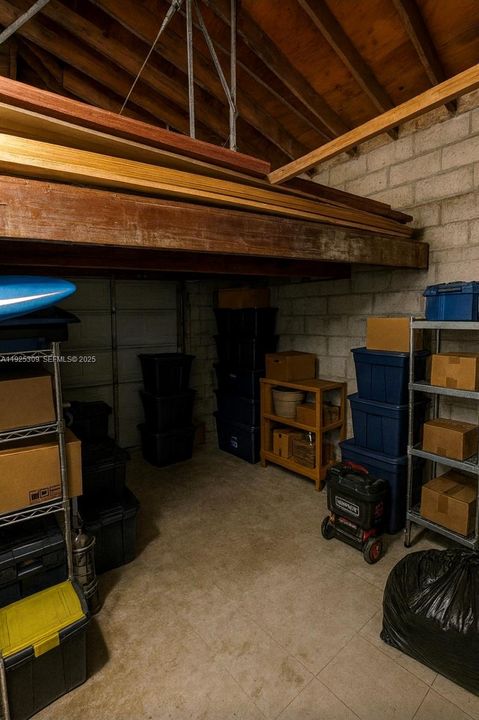 For Sale: $830,000 (2 beds, 2 baths, 1299 Square Feet)