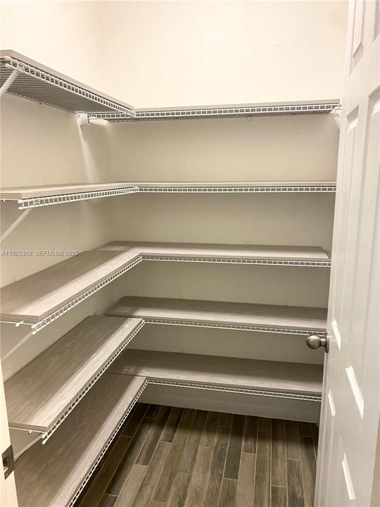 For Rent: $3,000 (4 beds, 2 baths, 2170 Square Feet)