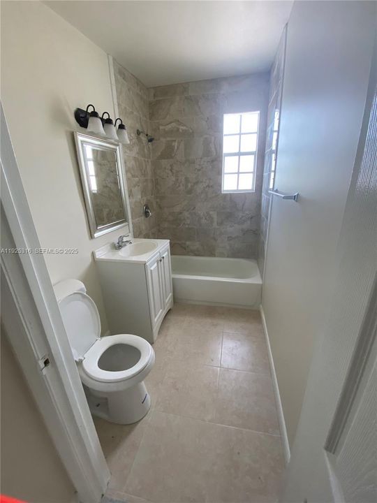 2nd Bathroom