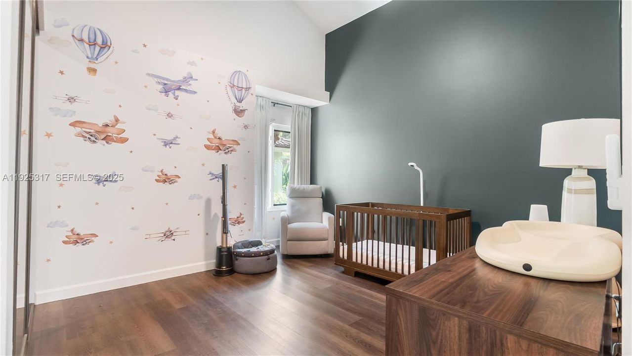 For Sale: $600,000 (3 beds, 2 baths, 1945 Square Feet)