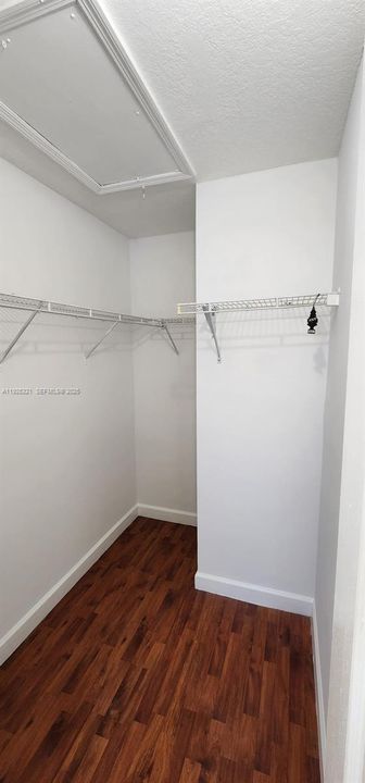 For Rent: $1,900 (2 beds, 2 baths, 1166 Square Feet)