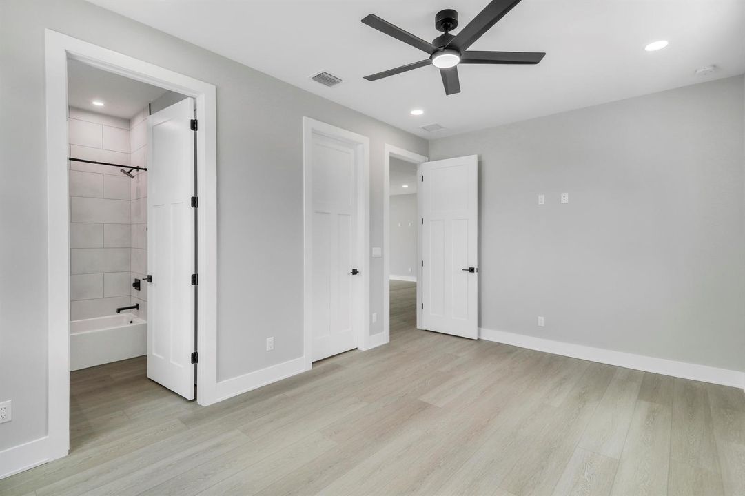 House2-22