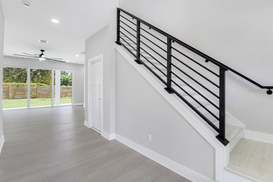 House3-33