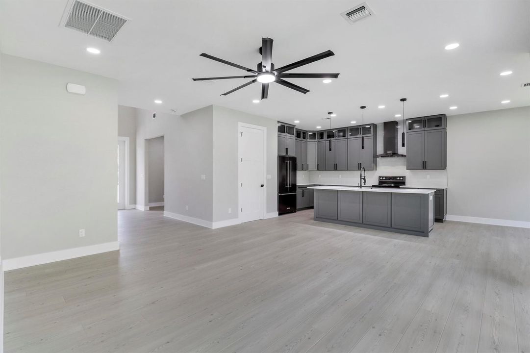 House3-40