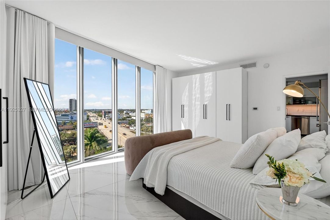 For Sale: $774,900 (2 beds, 2 baths, 1449 Square Feet)