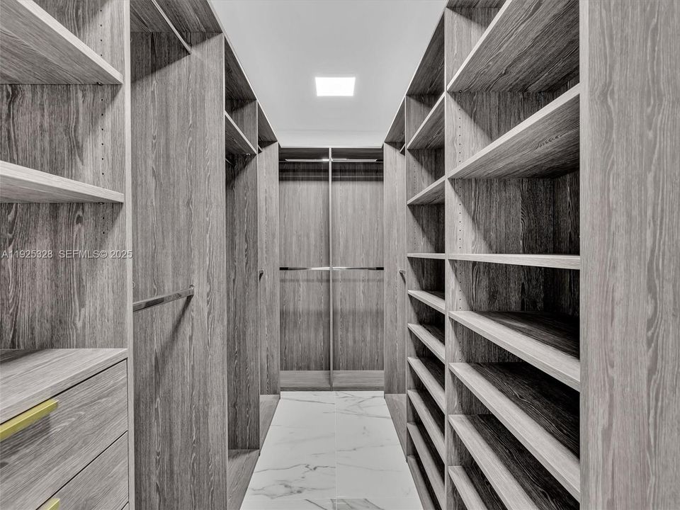 На продажу: $749,000 (2 спален, 2 ванн, 1552 Квадратных фут)