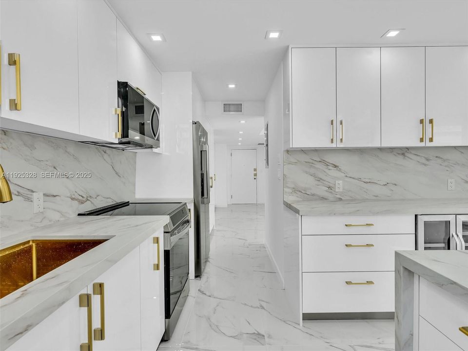 На продажу: $749,000 (2 спален, 2 ванн, 1552 Квадратных фут)