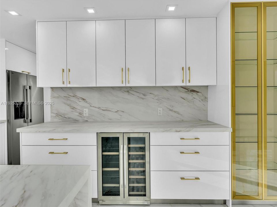 На продажу: $749,000 (2 спален, 2 ванн, 1552 Квадратных фут)