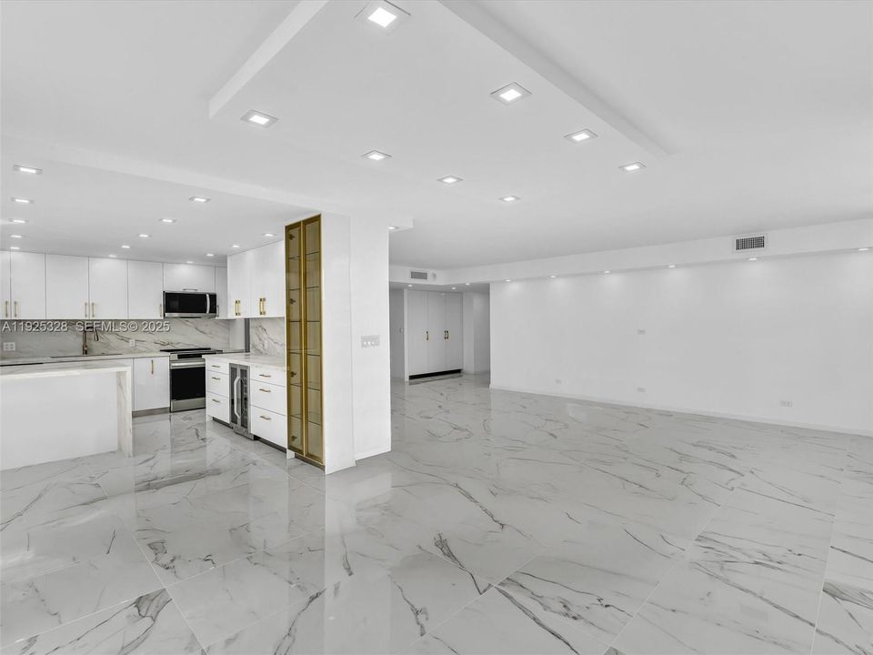 На продажу: $749,000 (2 спален, 2 ванн, 1552 Квадратных фут)