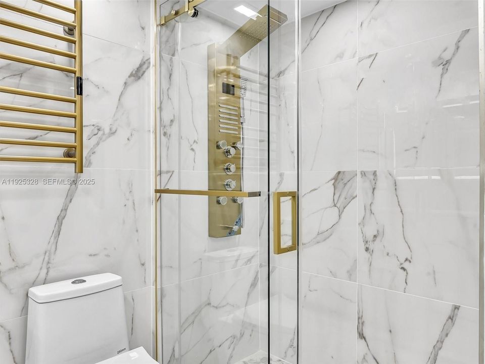 На продажу: $749,000 (2 спален, 2 ванн, 1552 Квадратных фут)